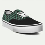 Sneakers inspirados en el kimono verde y negro de Tanjiro Kamado, diseño geométrico anime – SoulArt Colombia